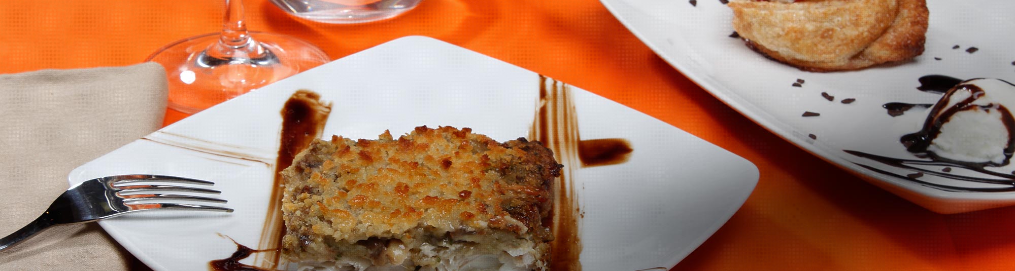 Merluzzo Gratinato con Funghi e una dolce rosa di mele e sfoglia