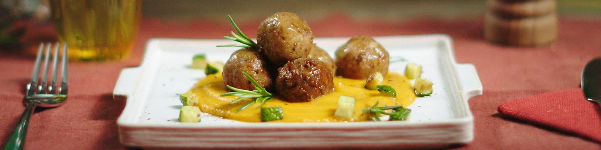 Polpette vegetali con zucca rosmarino e zucchine