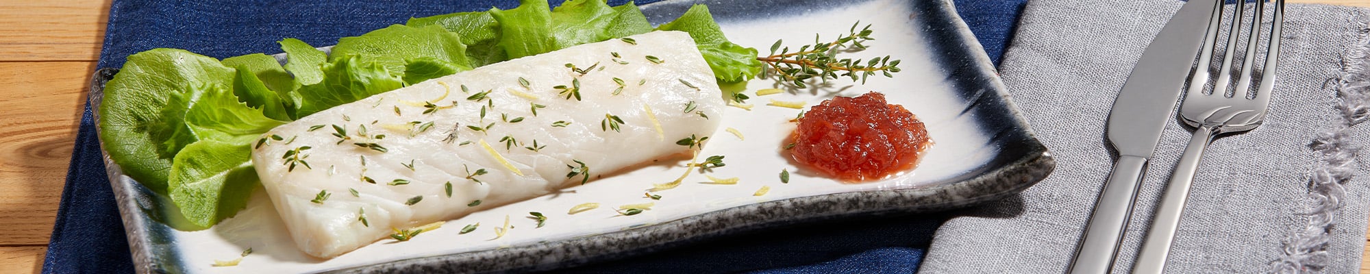 Merluzzo con cipolle rosse