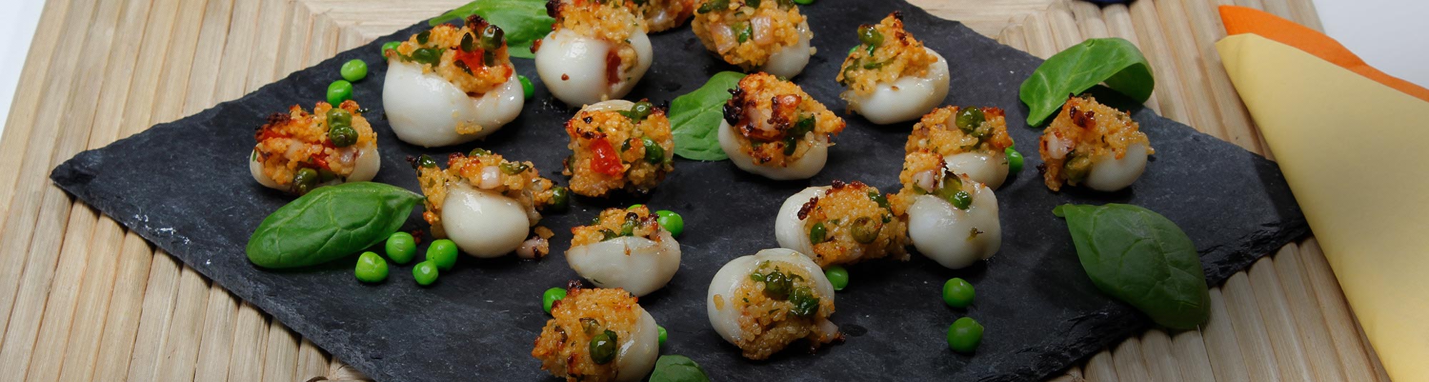 Seppioline ripiene con Pisellini e cous-cous